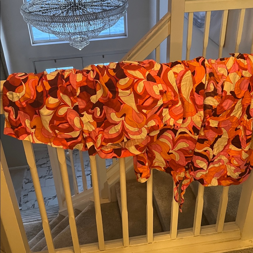 Vibrant Multicolor Patterned Fabric - image 2